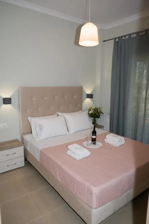 Zoe Seaview Apartment By Rentalspro - Nea Moudania Halkidiki